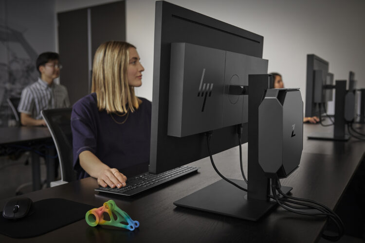 Digitalización de los Sectores Productivos: El IA PC como Catalizador